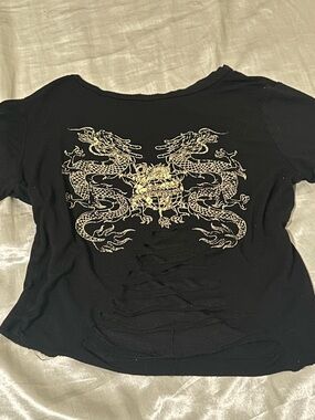 Posh Black Short Sleeve Tee with Metallic Gold Dragon Graphic